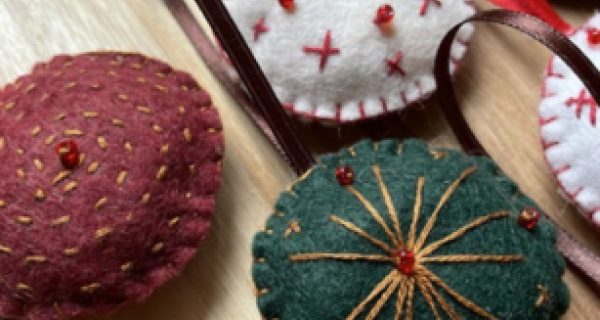 Festive crafts 